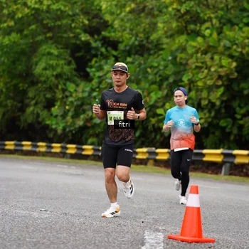 Runner Photo 8469042