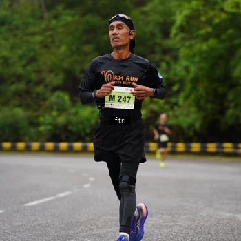 Runner Photo 8469051