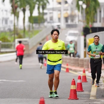 Runner Photo 8469053