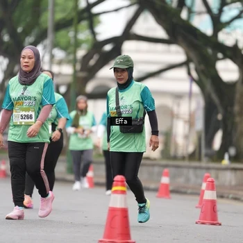 Runner Photo 8469057