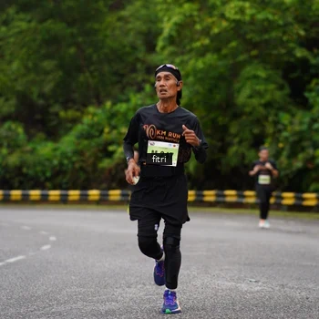 Runner Photo 8469062