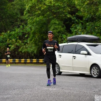 Runner Photo 8469072