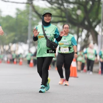 Runner Photo 8469076