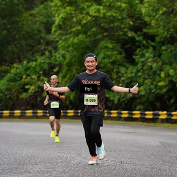 Runner Photo 8469078