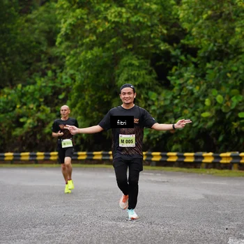 Runner Photo 8469083