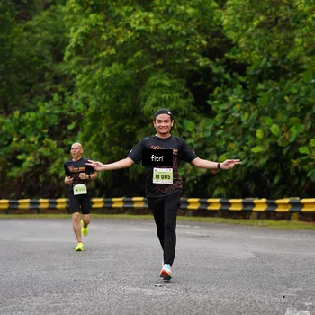 Runner Photo 8469085