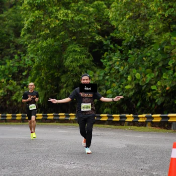Runner Photo 8469088
