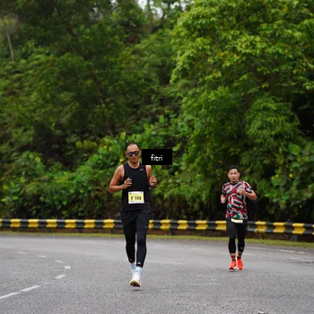 Runner Photo 8469129