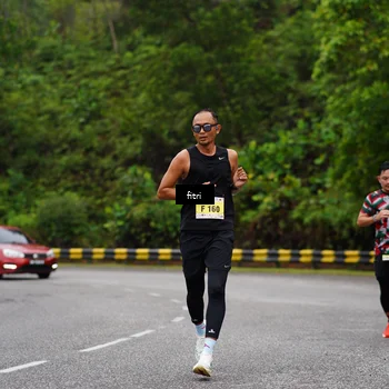 Runner Photo 8469144