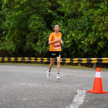 Runner Photo 8469185