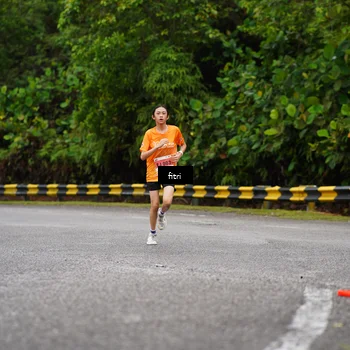 Runner Photo 8469193