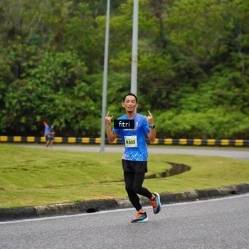 Runner Photo 8469250