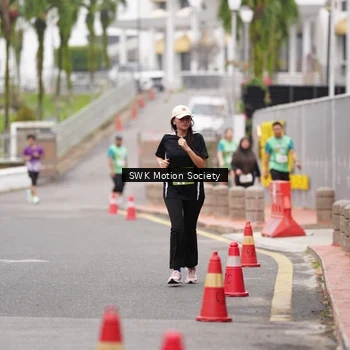 Runner Photo 8469260