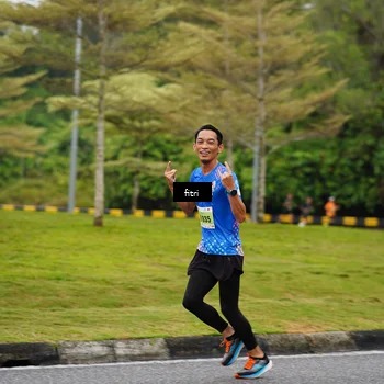Runner Photo 8469278