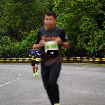 Runner Photo 8469291