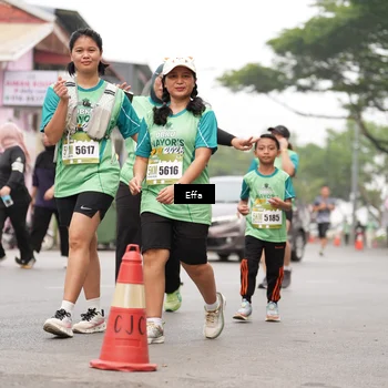 Runner Photo 8469294