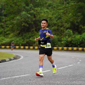 Runner Photo 8469295