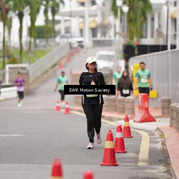 Runner Photo 8469296