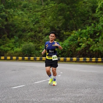 Runner Photo 8469304
