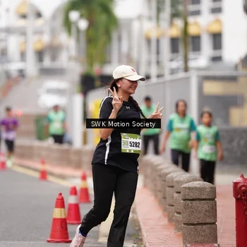 Runner Photo 8469310
