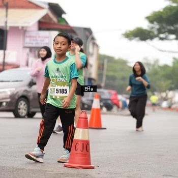 Runner Photo 8469312