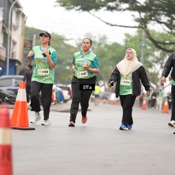 Runner Photo 8469328