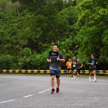 Runner Photo 8469337