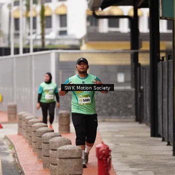 Runner Photo 8469347