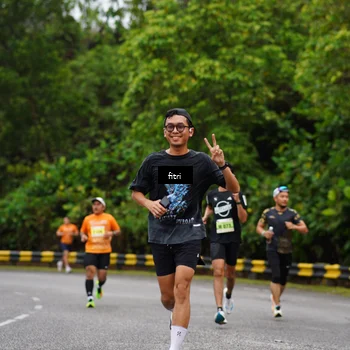 Runner Photo 8469360