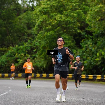 Runner Photo 8469367