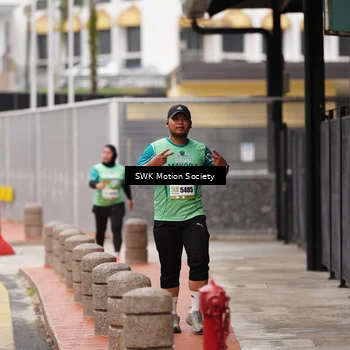 Runner Photo 8469374