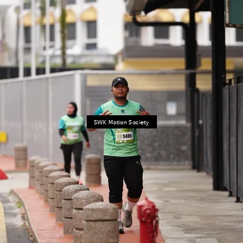 Runner Photo 8469376