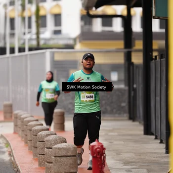 Runner Photo 8469383