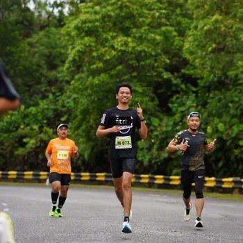 Runner Photo 8469390