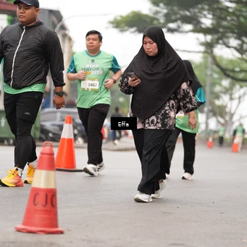 Runner Photo 8469393