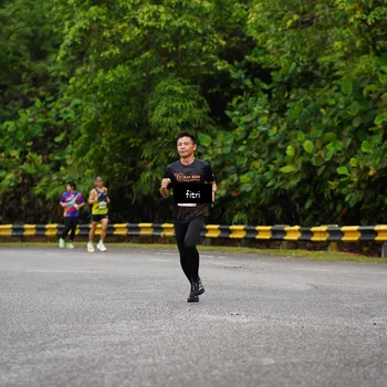 Runner Photo 8469413