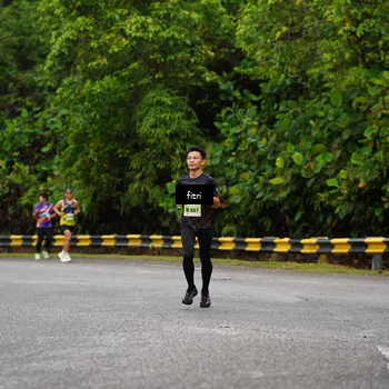 Runner Photo 8469424