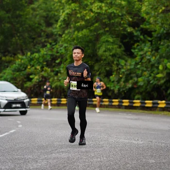Runner Photo 8469428