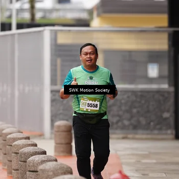 Runner Photo 8469434