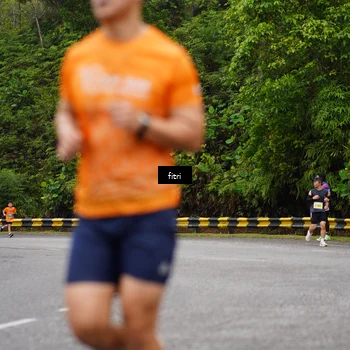 Runner Photo 8469444