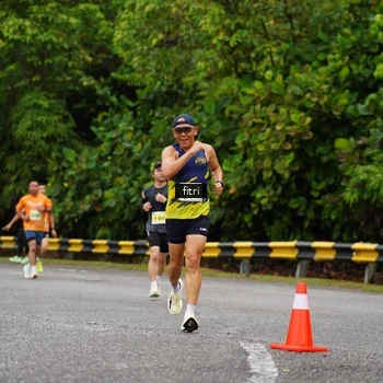 Runner Photo 8469457