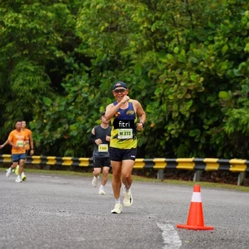 Runner Photo 8469459