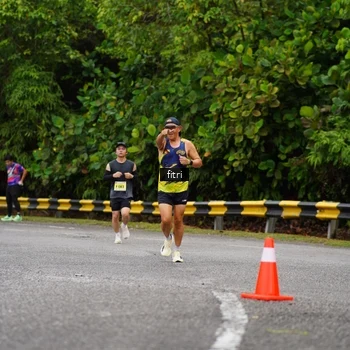 Runner Photo 8469502
