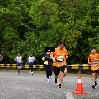 Runner Photo 8469556
