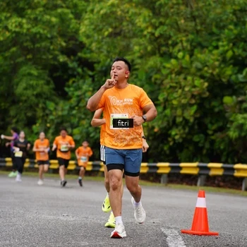 Runner Photo 8469561