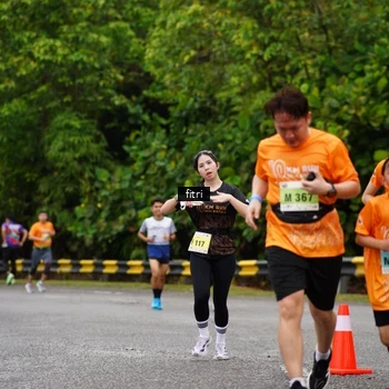 Runner Photo 8469571