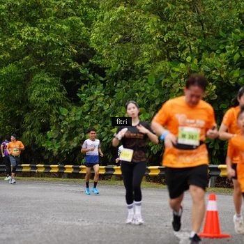 Runner Photo 8469577