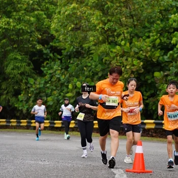 Runner Photo 8469584