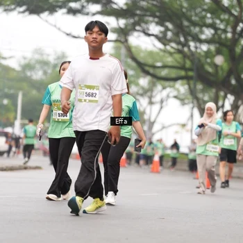 Runner Photo 8469603
