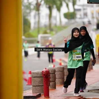Runner Photo 8469625